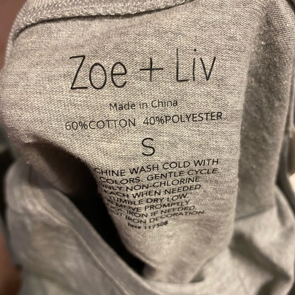 Zoe & Liv Lemon Top - Picture 2 of 4